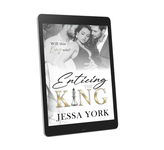 Enticing the King (The Sovrano Crime Family #7)